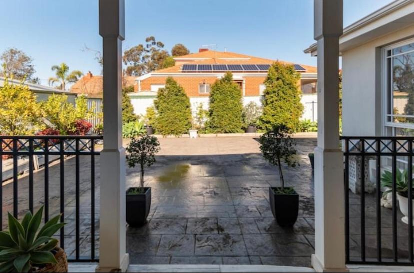Cosy Private Room Easy Access To City & Airport Melbourne City Exterior foto